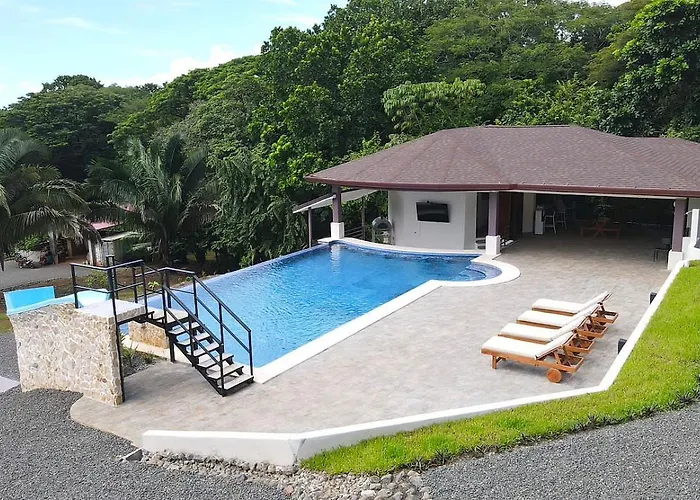 Lomas Resort *